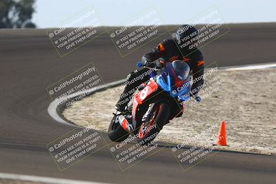 media/Nov-02-2025-Lets Ride (Sun) [[f7a3caa734]]/C Group/1240pm (Turn 2 Outside)/